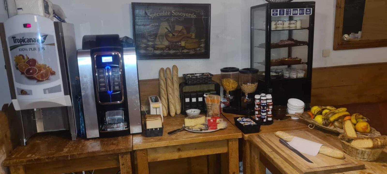 1200小木屋酒店 圣费朗索瓦-隆尚 外观 照片